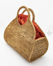 Load image into Gallery viewer, Ata Pear-Shaped O Handle Bag With Red Drawstring Lining Handbags