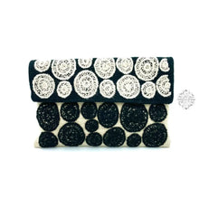 Load image into Gallery viewer, Black and White wool fabric handbag | Detachable straps | small bag hand made and embroidered in Peru | Purse Strap | Gift ideas