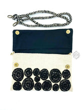 Load image into Gallery viewer, Black and White wool fabric handbag | Detachable straps | small bag hand made and embroidered in Peru | Purse Strap | Gift ideas